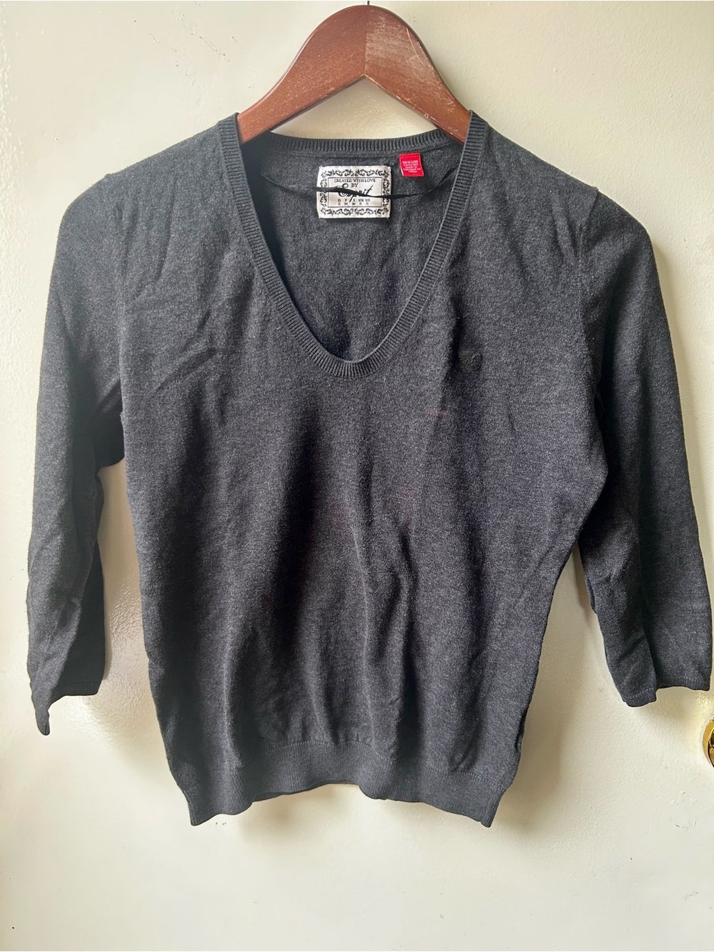 3/$15 Esprit women’s Dark Charcoal 3/4 Sweater